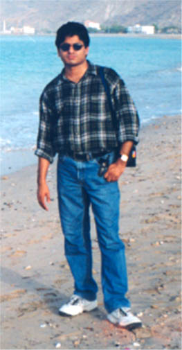 jaysit.jpg (26185 bytes)